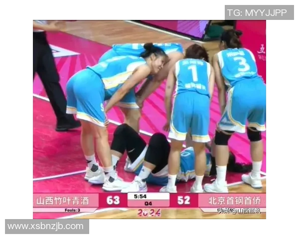 北师大女篮对决清华精彩录像回顾第四节激烈对抗与精彩瞬间分析