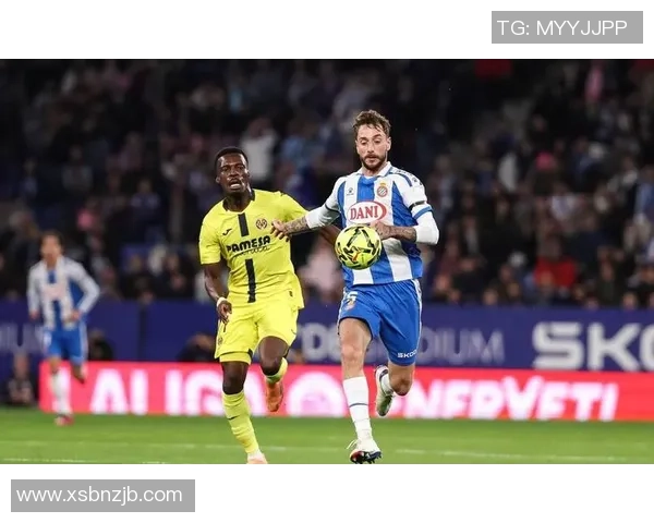 比利亚雷亚尔2-0瓦伦西亚,莫雷诺点射,科梅萨尼亚确定胜局 比利亚雷亚尔2-0瓦伦西亚,莫雷诺点射,科梅萨尼亚确定胜局